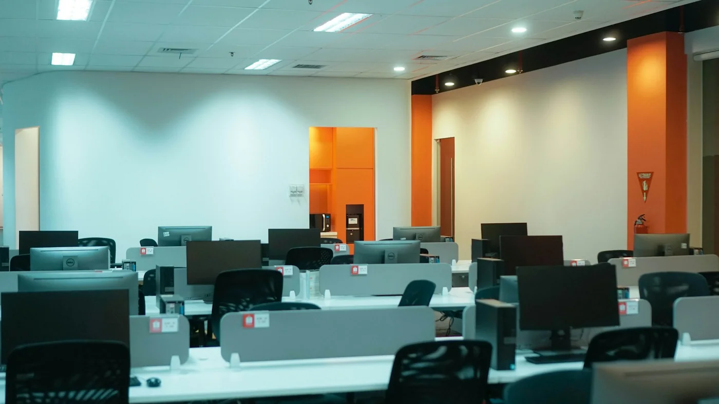 Connected technology environment supporting business operations